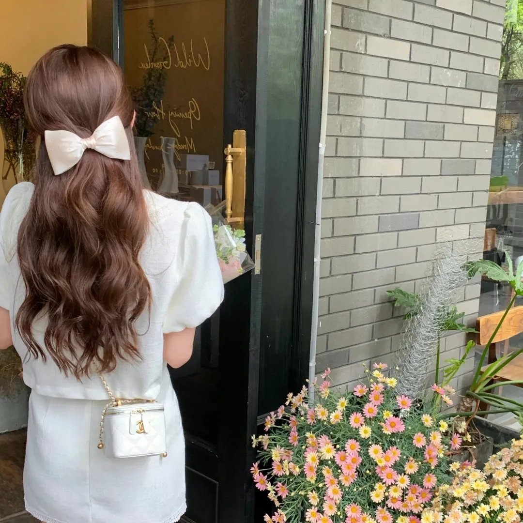随机约会海报